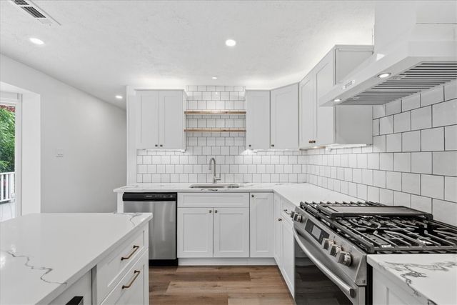 85 Marwood Drive, Upper St Clair, PA 15241