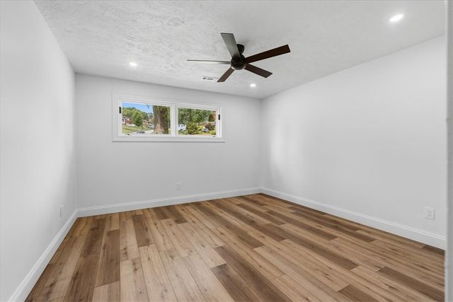 85 Marwood Drive, Upper St Clair, PA 15241