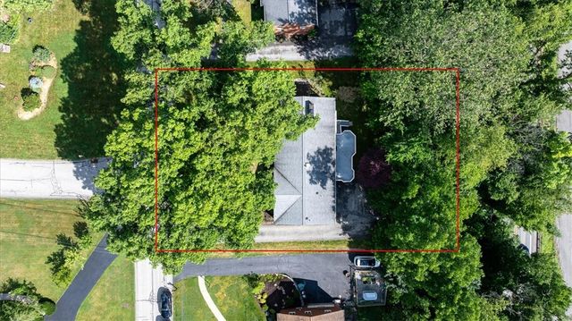 85 Marwood Drive, Upper St Clair, PA 15241