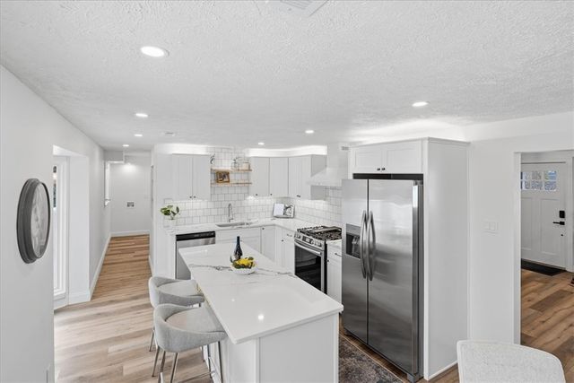 85 Marwood Drive, Upper St Clair, PA 15241