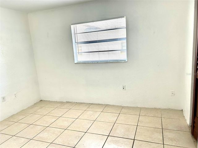 1217 KENNEDY ROAD 06, Daytona Beach, FL 32117