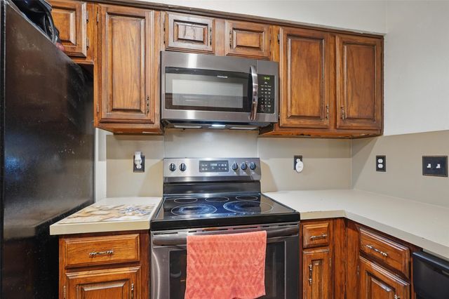 2501 Royal Oaks Drive, Plano, TX 75074