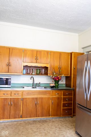 5545 W 46th Street, Indianapolis, IN 46254