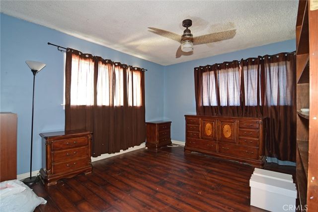 14913 Hubbard, Sylmar, CA 91342