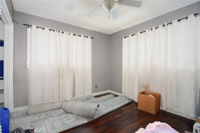 14913 Hubbard, Sylmar, CA 91342