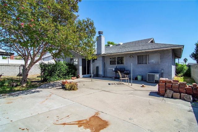 14913 Hubbard, Sylmar, CA 91342