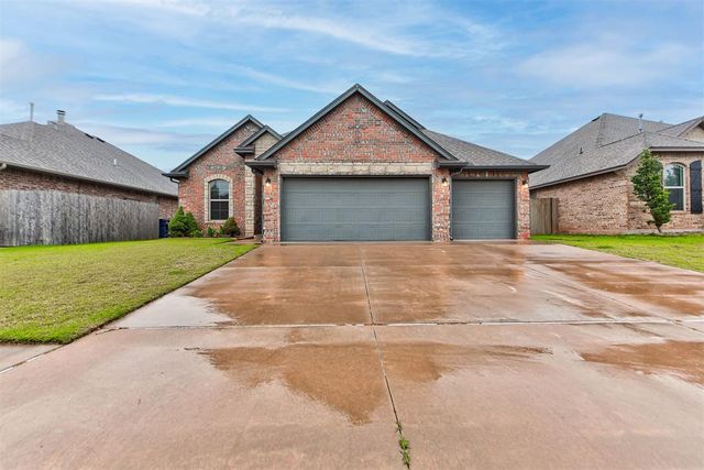 11828 SW 18th Street, Yukon, OK 73099