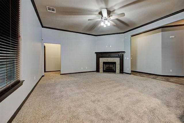 11828 SW 18th Street, Yukon, OK 73099