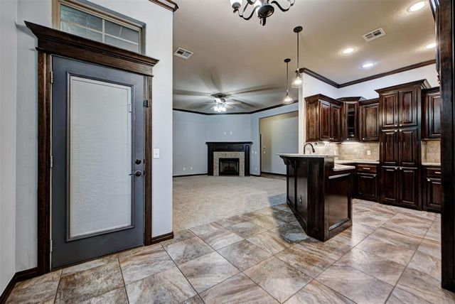 11828 SW 18th Street, Yukon, OK 73099