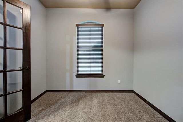 11828 SW 18th Street, Yukon, OK 73099