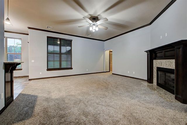 11828 SW 18th Street, Yukon, OK 73099