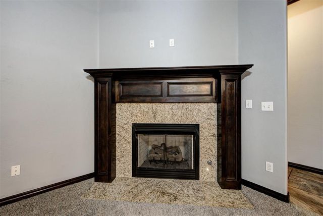 11828 SW 18th Street, Yukon, OK 73099