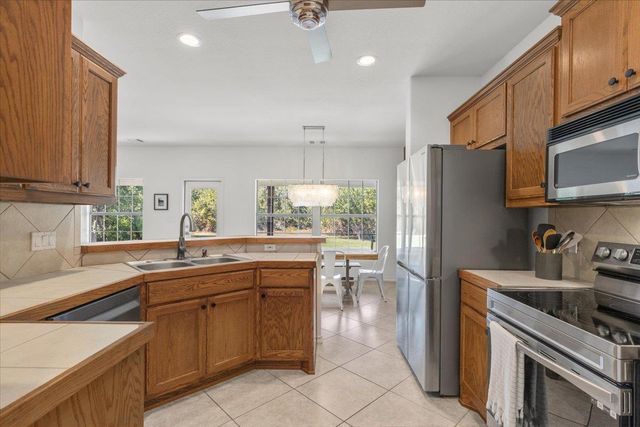 17506 Deer Creek Skyview, Dripping Springs, TX 78620