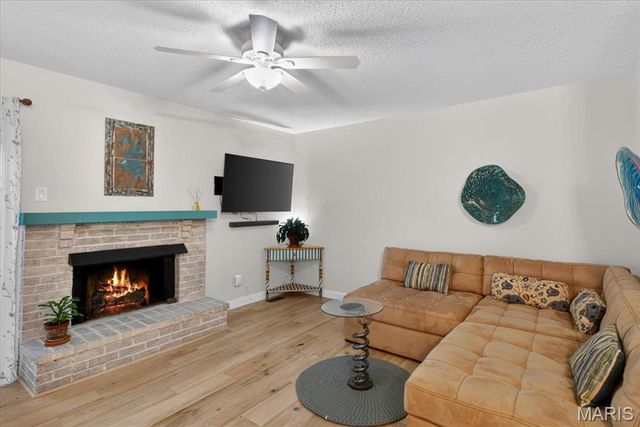 2029 Painted Leaf Drive, St Louis, MO 63043