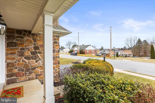 26 S 3RD ST, New Freedom, PA 17349