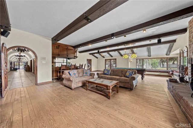 35438 De Portola Road, Temecula, CA 92592