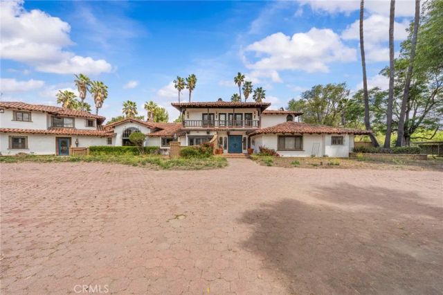 35438 De Portola Road, Temecula, CA 92592