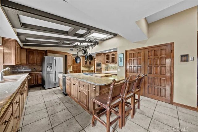 35438 De Portola Road, Temecula, CA 92592