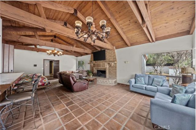 35438 De Portola Road, Temecula, CA 92592