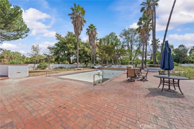 35438 De Portola Road, Temecula, CA 92592