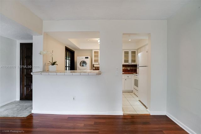 411 Anastasia Ave 303, Coral Gables, FL 33134