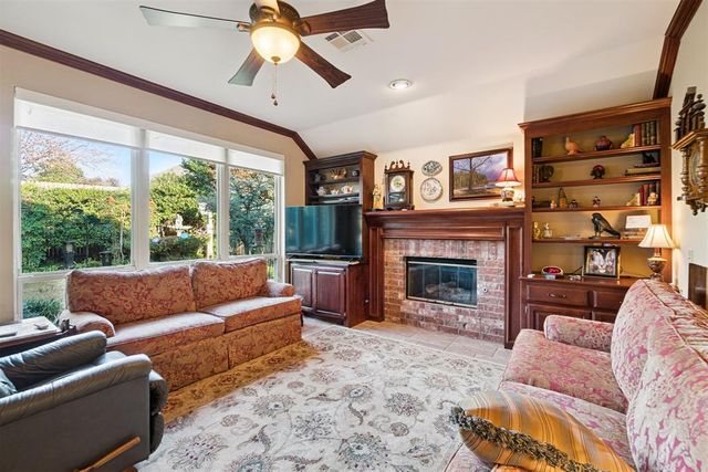 2817 Natchez Trail, Edmond, OK 73012