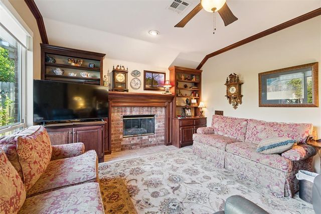 2817 Natchez Trail, Edmond, OK 73012