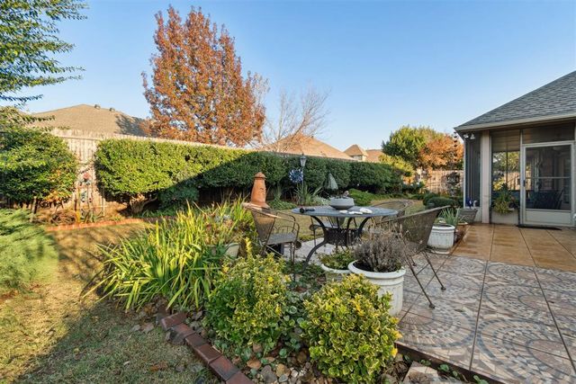 2817 Natchez Trail, Edmond, OK 73012