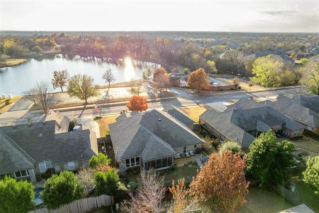 2817 Natchez Trail, Edmond, OK 73012