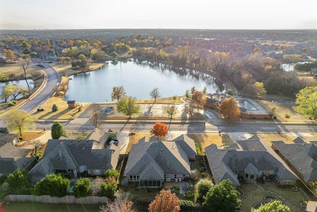 2817 Natchez Trail, Edmond, OK 73012