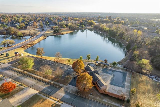 2817 Natchez Trail, Edmond, OK 73012