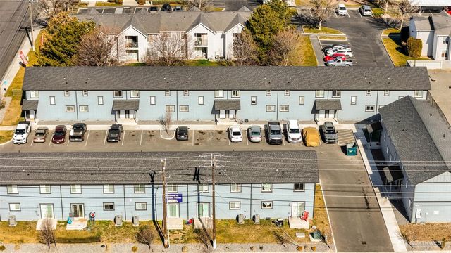 1525 S Monroe Street, Moses Lake, WA 98837