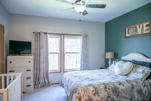 S852 Bob-O-Link Court, La Valle, WI 53941