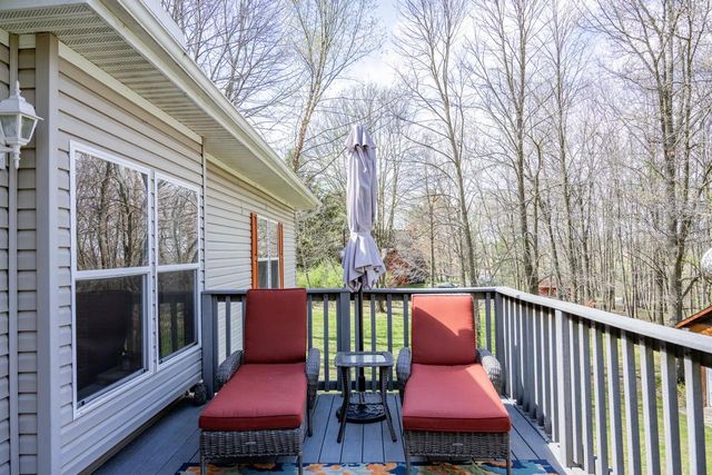 S852 Bob-O-Link Court, La Valle, WI 53941
