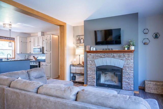 S852 Bob-O-Link Court, La Valle, WI 53941