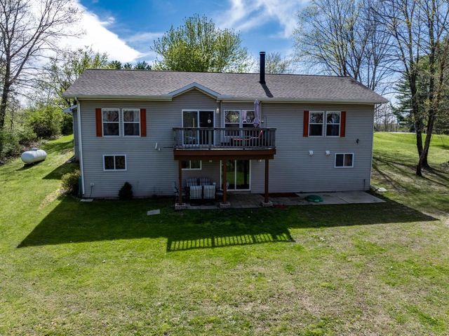 S852 Bob-O-Link Court, La Valle, WI 53941