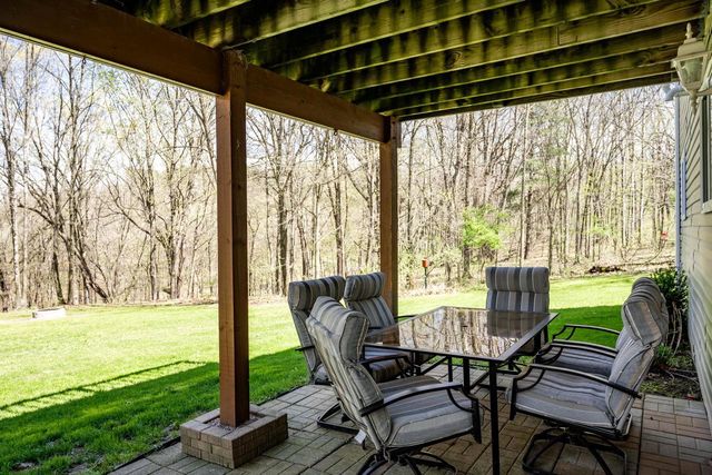 S852 Bob-O-Link Court, La Valle, WI 53941