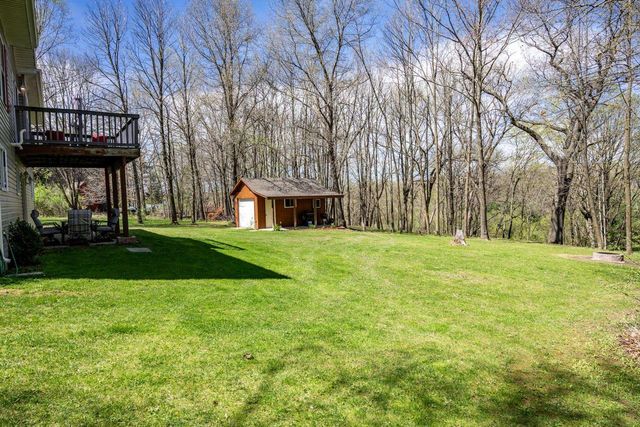 S852 Bob-O-Link Court, La Valle, WI 53941
