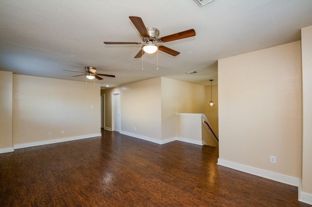 5830 Silver Oak, Missouri City, TX 77459