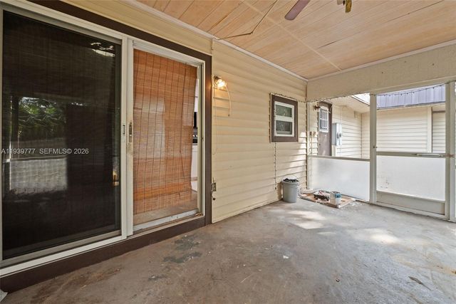 8001 NW 68th Ter, Tamarac, FL 33321