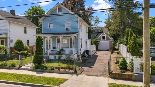 53 valentine st, Glen Cove, NY 11542
