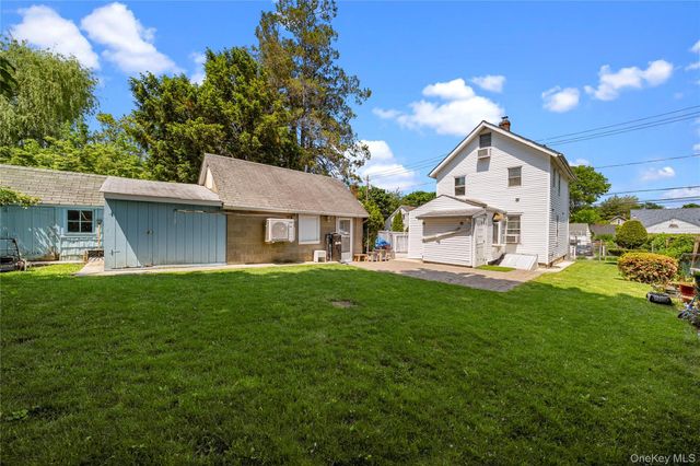 53 valentine st, Glen Cove, NY 11542