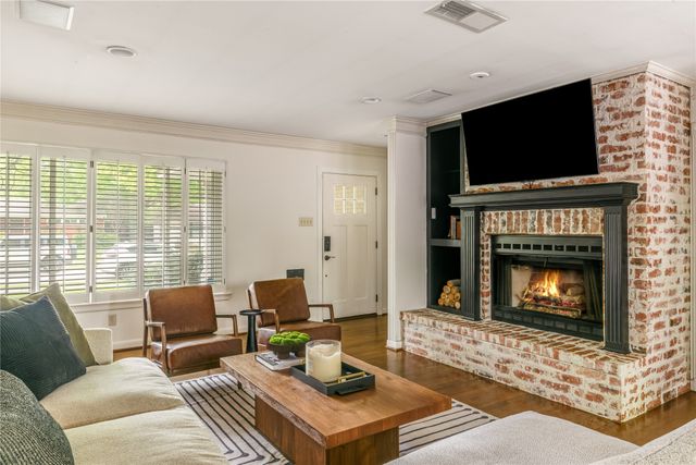 6422 Dunstan Lane, Dallas, TX 75214