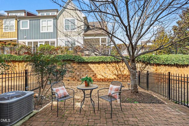 653 Fallon Grove Way, Raleigh, NC 27608