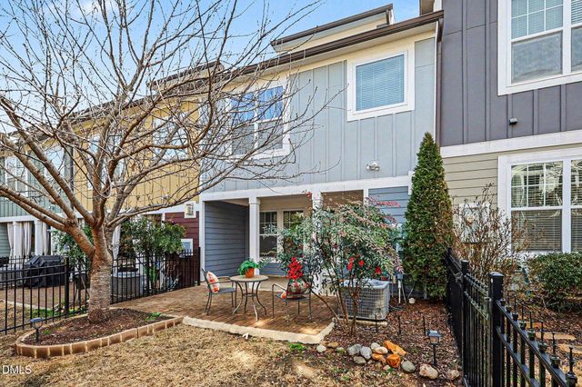 653 Fallon Grove Way, Raleigh, NC 27608