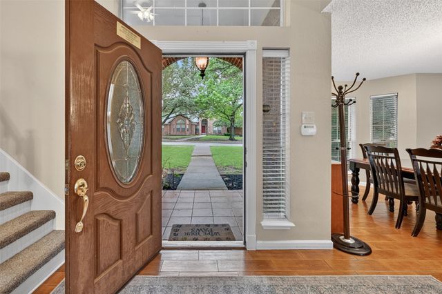805 Fall Drive, Allen, TX 75002