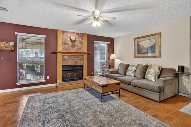 805 Fall Drive, Allen, TX 75002