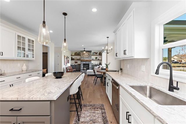 12242 S Emerald Street, Olathe, KS 66061