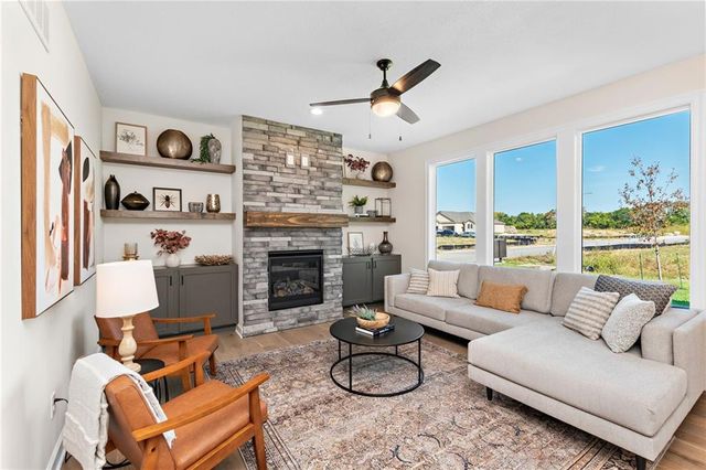 12242 S Emerald Street, Olathe, KS 66061