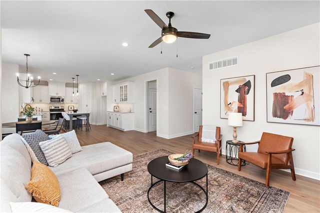 12242 S Emerald Street, Olathe, KS 66061